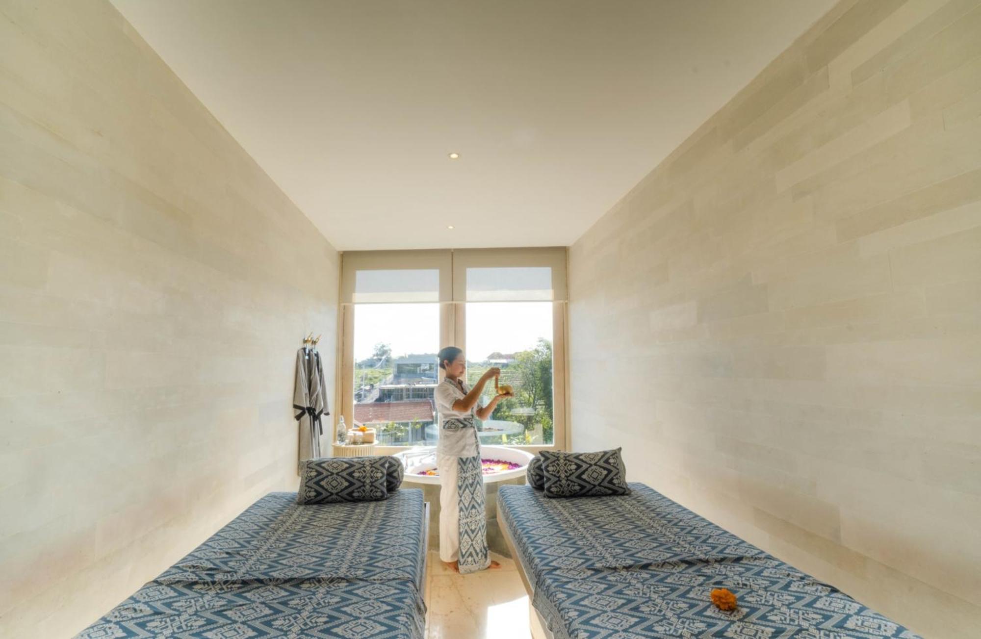 Astera Luxury Resort & Spa Canggu By Ini Vie Hospitality Экстерьер фото